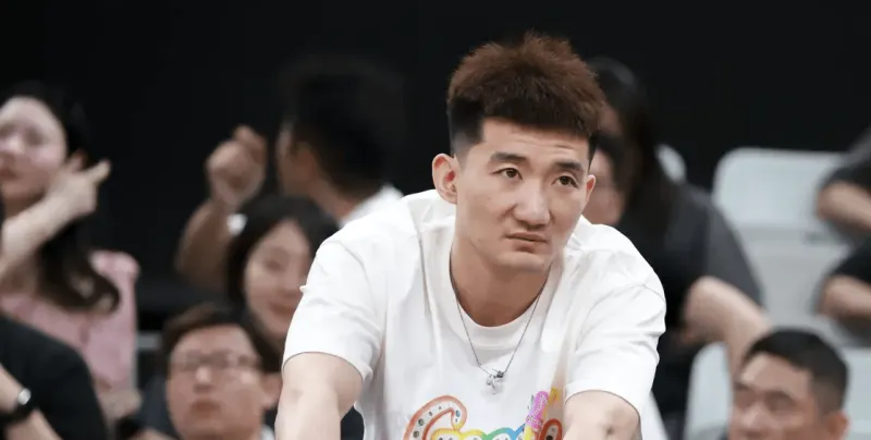 云开体育-孙铭徽及时复出出战生死战,你认为今晚广厦能否逆转晋级?